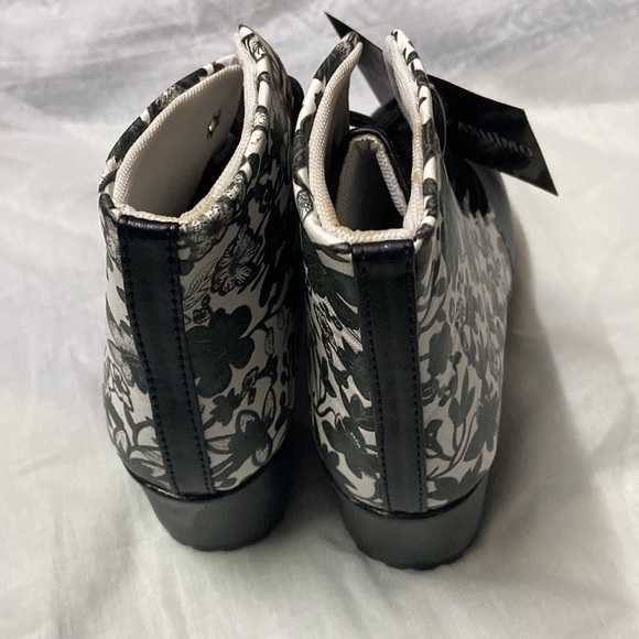 Fashimo designer authentic look shoes for woman - Picture 4 of 5